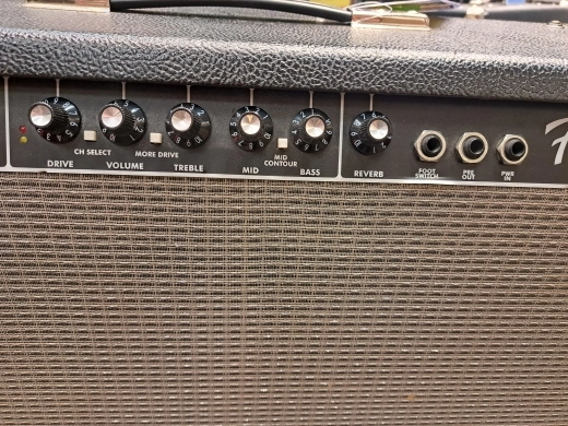 Fender Frontman 212R 3